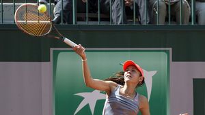 Perechea Mitu/Țig s-a calificat în semifinalele de dublu, la BRD Bucharest Open