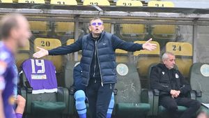 Clauza de reziliere pe care o are Eugen Neagoe cu FC Argeș și ce e dispus să facă pentru a semna cu Petrolul Ploiești. EXCLUSIV