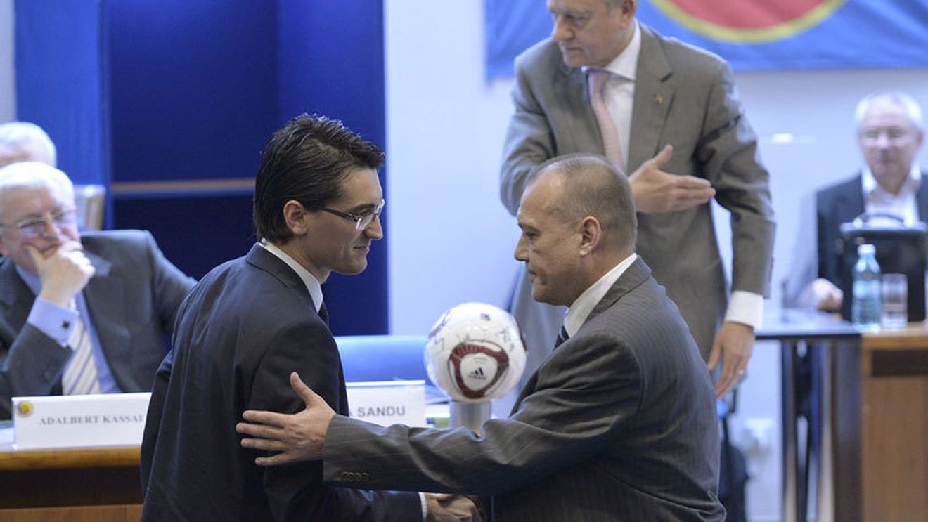 Burleanu îl trimite pe Mircea Sandu la Moș Crăciun, dacă vrea rentă: "Să-i scrie lui, dar cred că și el este ocupat ăn perioada asta"