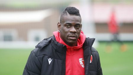 Mario Balotelli a refuzat-o pe Rapid. Motivul pentru decizia luată: „Ar fi un obiectiv fascinant pentru mine”