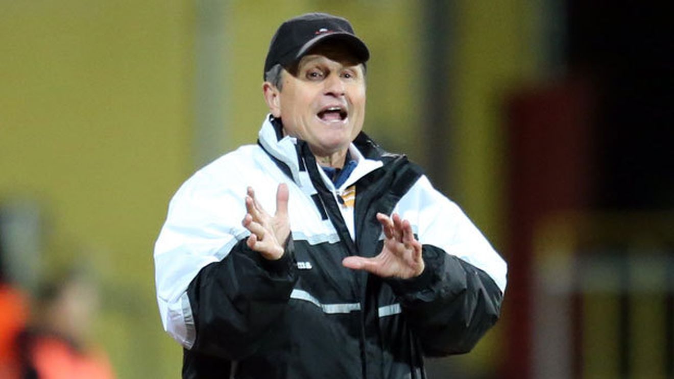 Mulțescu, nemulțumit că face show pe gratis:** "Am venit la Mediaș deoarece credeam că este stabilitate aici!" Antrenorul amenință cu plecarea