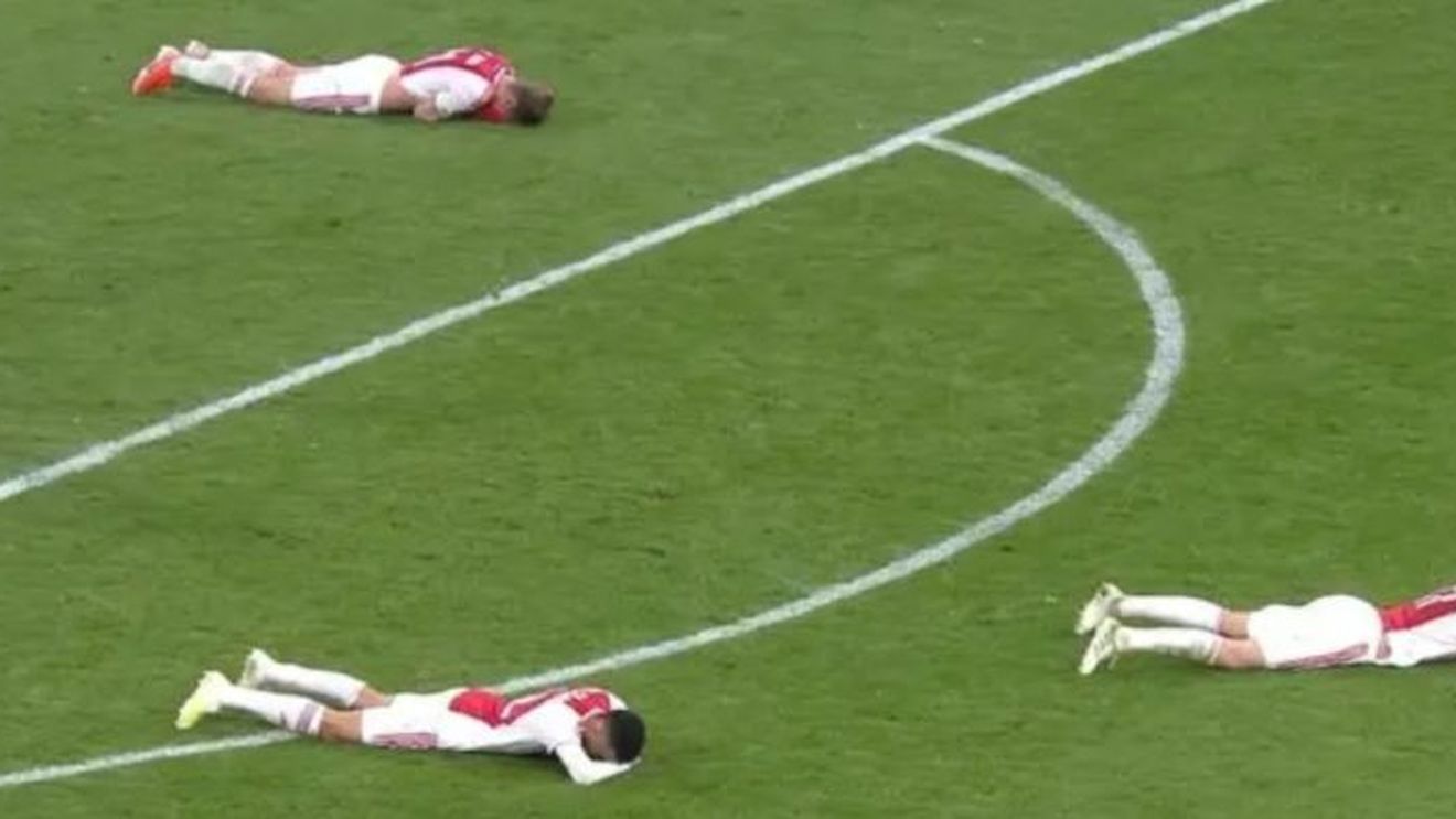 EXCLUSIV | Românul care a jucat la Ajax știe de ce "lăncierii" au clacat în fața lui Tottenham în semifinalele Ligii Campionilor: "Au făcut asta și i-a costat calificarea" 