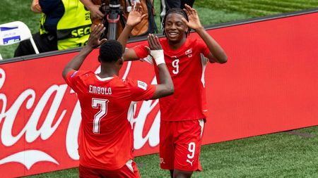 Reacția presei elvețiene după ce naționala lui Murat Yakin a învins Algeria 2-0 și e în optimile Cupei Mondiale. „A pus capăt unui blestem vechi de 88 de ani”