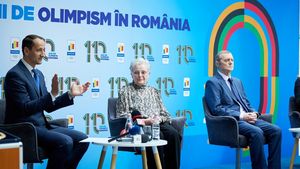 Momente emoționante la 110 ani de olimpism în România: Viorica Viscopoleanu și Dan Grecu au primit Colanul de Aur! Cine a fost lângă cei doi campioni. VIDEO