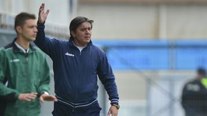 Lăcătuș, înaintea meciului cu Astra. "Cu Petrolul a fost doar un accident. Wesley nu e încă sută la sută pregătit fizic"