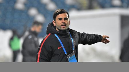 Dică, gata să revină pe bancă! Plecat pe ușa din dos de la FCSB, antrenorul anunță: "Au fost discuții, îmi doresc, dar nu înseamnă că merg oriunde!"