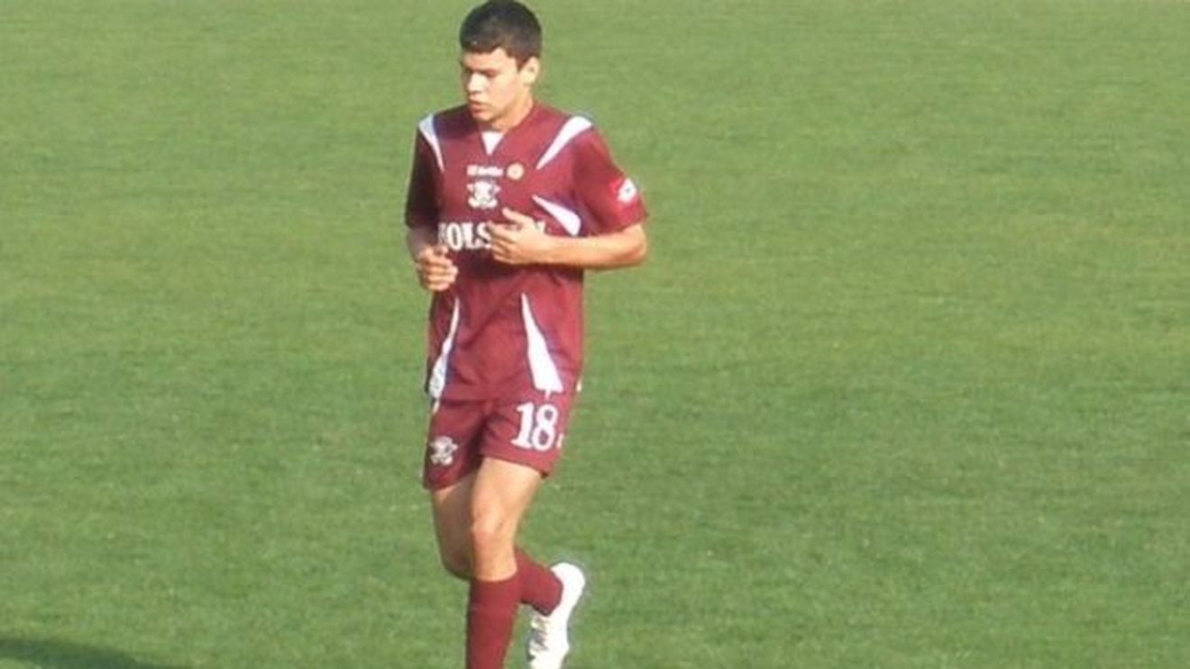 Îl are idol pe Niculae și e noua speranță din Giulești!** Șumi l-a chemat la prima echipă