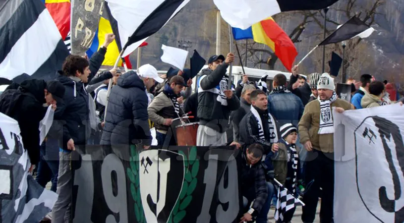 Mitingul petroșănenilor a sensibilizat un afacerist:** 