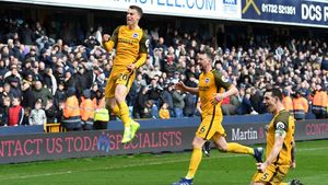 VIDEO | Brighton a câștigat un meci nebun și a reușit o performanță mare! Florin Andone, în fața unui meci fabulos, pe Wembley