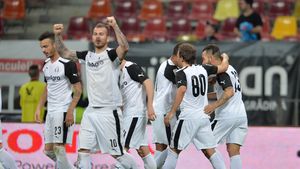 LIVE BLOG | Dinamo - Astra 1-4. Hat-trick-ul lui Alibec și golul lui Boudjemaa ucid șansele "câinilor" la titlu, iar Șumudică redevine lider