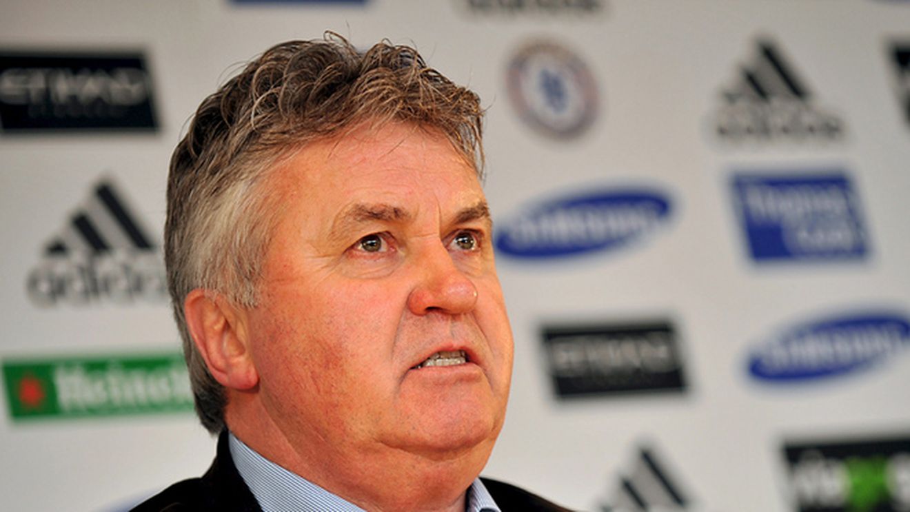 Hiddink, pe banca naționalei Turciei din vară