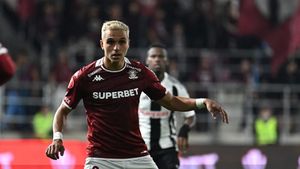 La 8 ani distanță, unul e superstar la Real Madrid, iar românul Manea joacă la Rapid București. Cum a ajuns o mare dezamăgire fotbalistul român despre care spaniolii de la Marca erau convinși că va scrie istorie în fotbalul european pe postul său