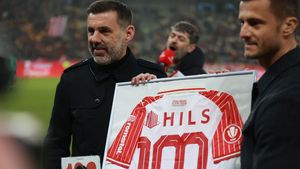 Kopic a intrat în istoria lui Dinamo. 100 de meciuri pentru antrenorul croat care a luat echipa de la retrogradare și a adus-o în lupta pentru titlu din Superliga