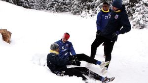 Ilie Stan îi rupe pe steliști în Poiană!** Florin Costea l-a lăsat fără replică pe antrenor: "Coach, credeai că am murit?"