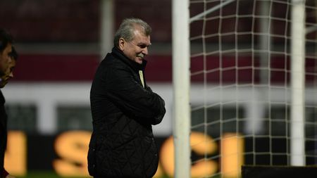 Maior infirmă negocierile cu Dinu Gheorghe, dar nu respinge ideea: "N-am vorbit, dar mi-ar plăcea să lucrez cu el"