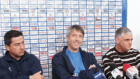 „Îl bat pe Napoli"