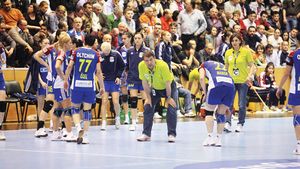 Cea mai tare revenire din istorie!** Campioana României a marcat 22 de goluri într-o repriză de Champions League