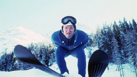 SPECIAL | Frumoasa poveste a "Vulturului" Eddie. A lucrat ca zugrav, și-a pus 6 perechi de șosete pentru că nu avea bocanci potriviți, dar și-a urmat visul la Jocurile Olimpice 