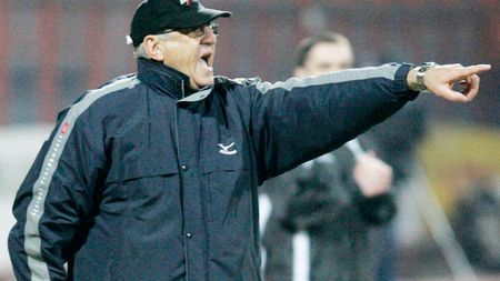 Hizo: "Am pierdut peste 10 puncte datorită greșelilor de arbitraj"