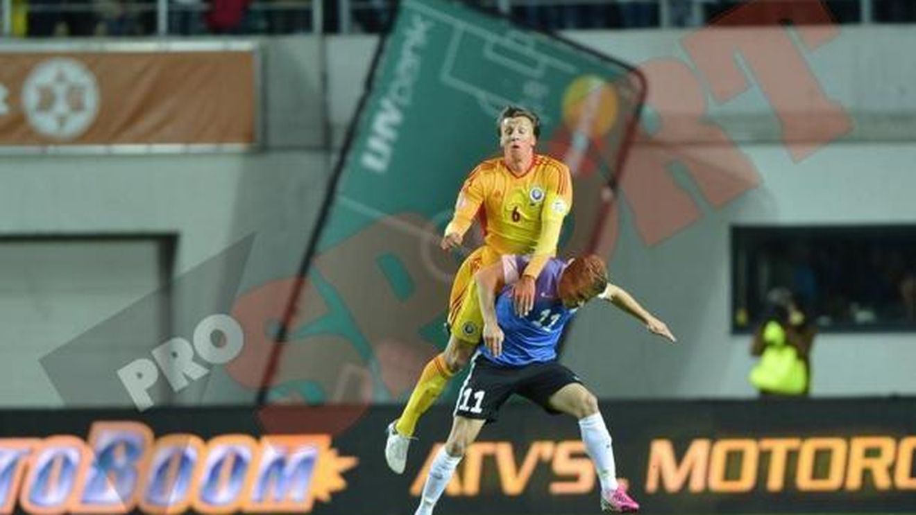 Lucescu: "Olanda nu e de speriat. Salut victoria cu Estonia, **dar nu e posibil să începem o campanie cu gândul că urmează o alta"