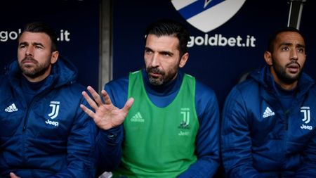 O imagine greu de explicat. Buffon, rezervă!? Explicațiile lui Allegri 