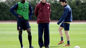 Wenger: "Liverpool joacă dur"