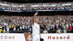 Incredibil! Real Madrid l-a adus pe Hazard, dar fanii vor un alt fotbalist. VIDEO | Ce au putut să strige în timpul prezentării belgianului