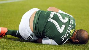 Silvestre s-a rupt: **va fi indisponibil șase luni