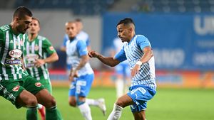 Lyes Houri are planuri mari după golul superb marcat în Universitatea Craiova - Sepsi 2-1: „Trebuie să câștigăm ceva în acest an! Credem în echipa noastră, Craiova este specială!”