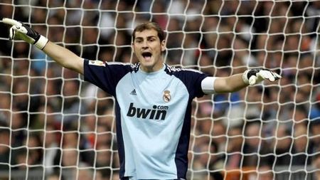 Casillas, monstrul sacru din Madrid: 400 de meciuri pentru Real!** Vezi ce record incredibil vrea să bată