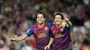Barcelona l-a descoperit pe "noul Messi" în Irlanda!** Ultimul transfer al catalanilor a marcat de șapte ori într-un meci