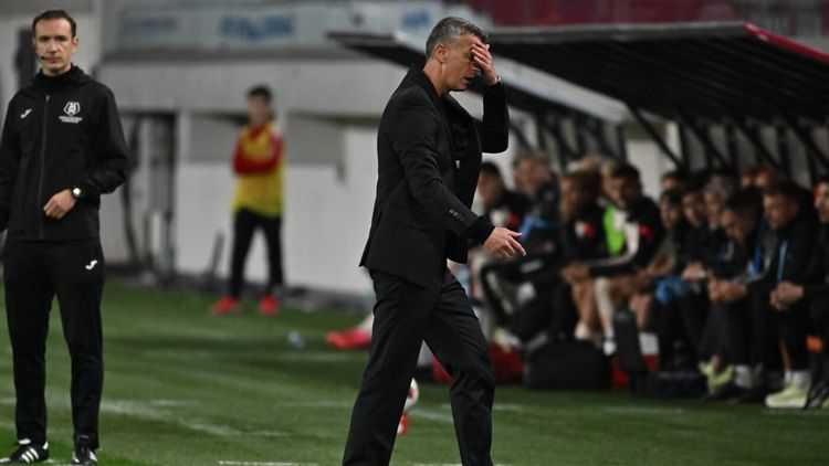 Ovidiu Burcă, dărâmat după 0-5 cu Craiova: „Nu aș vrea să arăt cu degetul spre cineva”. Cum explică antrenorul statistica șocantă