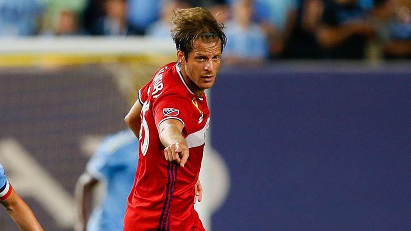 Ce mutare! A jucat alături de Schweinsteiger și acum a semnat cu o echipă din Liga 1