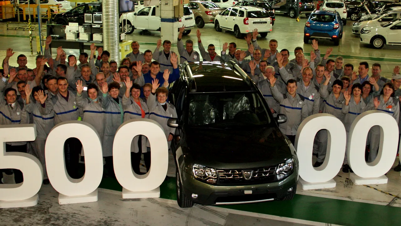 Uzinele Dacia au produs 500.000 de Dustere