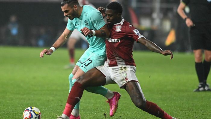 Șucu îl dă afară la doar o lună după ce l-a transferat! Primul fotbalist căruia Rapid îi reziliează contractul