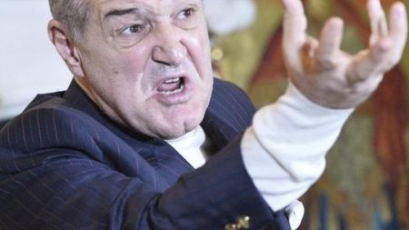 Gigi Becali l-a făcut praf pe Cosmin Contra: "Mai bine stai acasă! Îți dăm noi bani, dar pleacă, nu vezi că ne distrugi?"
