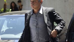 Mourinho 'a spart' banca pentru a-și vedea visul împlinit:** "Totul a fost rezolvat!" Real a plătit o sumă uriașă pentru cel mai dorit mijlocaș din Europa