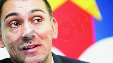 Ilie Dumitrescu: "E o grupă frumoasă, Steaua are șanse de calificare"** Tu ce crezi?