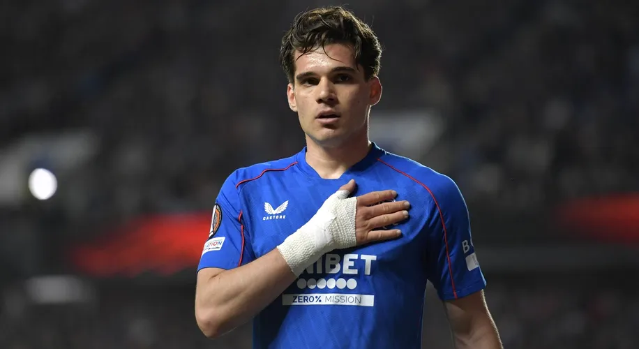 Fanii lui Rangers, revoltă din cauza plecării lui Ianis Hagi! Ce au făcut