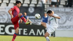 Becali s-a CONVINS: "Tănase atât poate"** Ă‚sta e MOMENTUL în care patronul Stelei s-a luat cu mâinile de cap