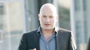 Paszkany: "Suferim de complexul francez"