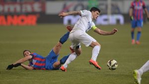 Cel mai tare banc după victoria Rapidului în Ghencea. Cum au fost IRONIZAȚI steliștii pe Facebook de Săpunaru: "Am doar 13 ani"