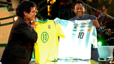 Maradona: "Neymar e prost crescut, la fel ca Pele!"** Răspunsul lui Pele l-a lăsat cu gura căscată pe "Butoiaș" :)