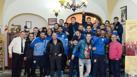 Lupii, la casierie. Petrolul este "la zi" cu salariile jucătorilor