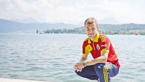 "Când mă ia valul, îmi amintesc de dureri!"** Convocat în premieră la națională, Maxim explică metoda prin care reușește să rămână cu picioarele pe pământ