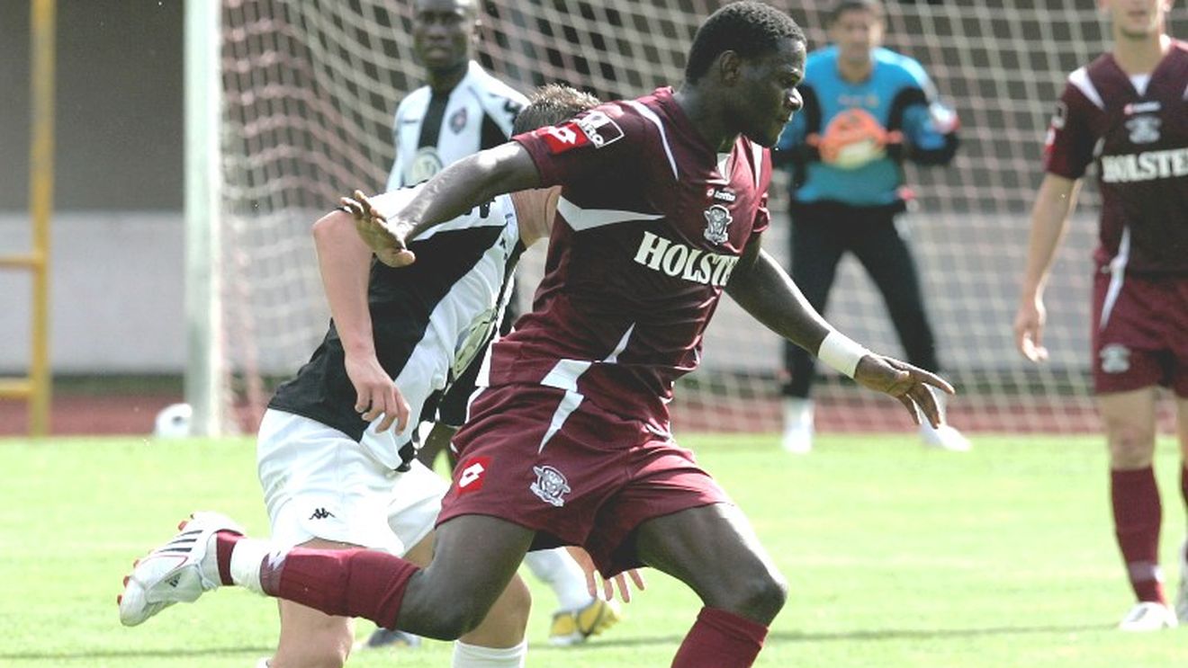 Boya a semnat cu Grenoble!