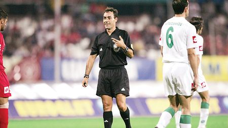 „Bagă-ți-l în fund!"