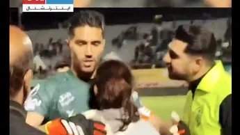 A făcut un gest pentru femeia care a intrat pe teren și a ajuns să plătească scump! Decizia luată la Teheran stârnește reacții dure: „Sancțiune rușinoasă”