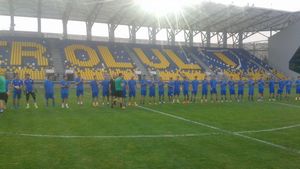 Emoționant | Petrolul a renăscut! Peste 3.000 de fani au fost prezenți la prezentarea lotului care va juca în Liga 4