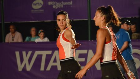 Duelul româncelor din buza nopții, tranșat de elanul puștoaicelor. Jaqueline Cristian și Gabi Ruse luptă pentru trofeul BRD Bucharest Open, la dublu, încheind seria de victorii consecutive pentru Irina Begu